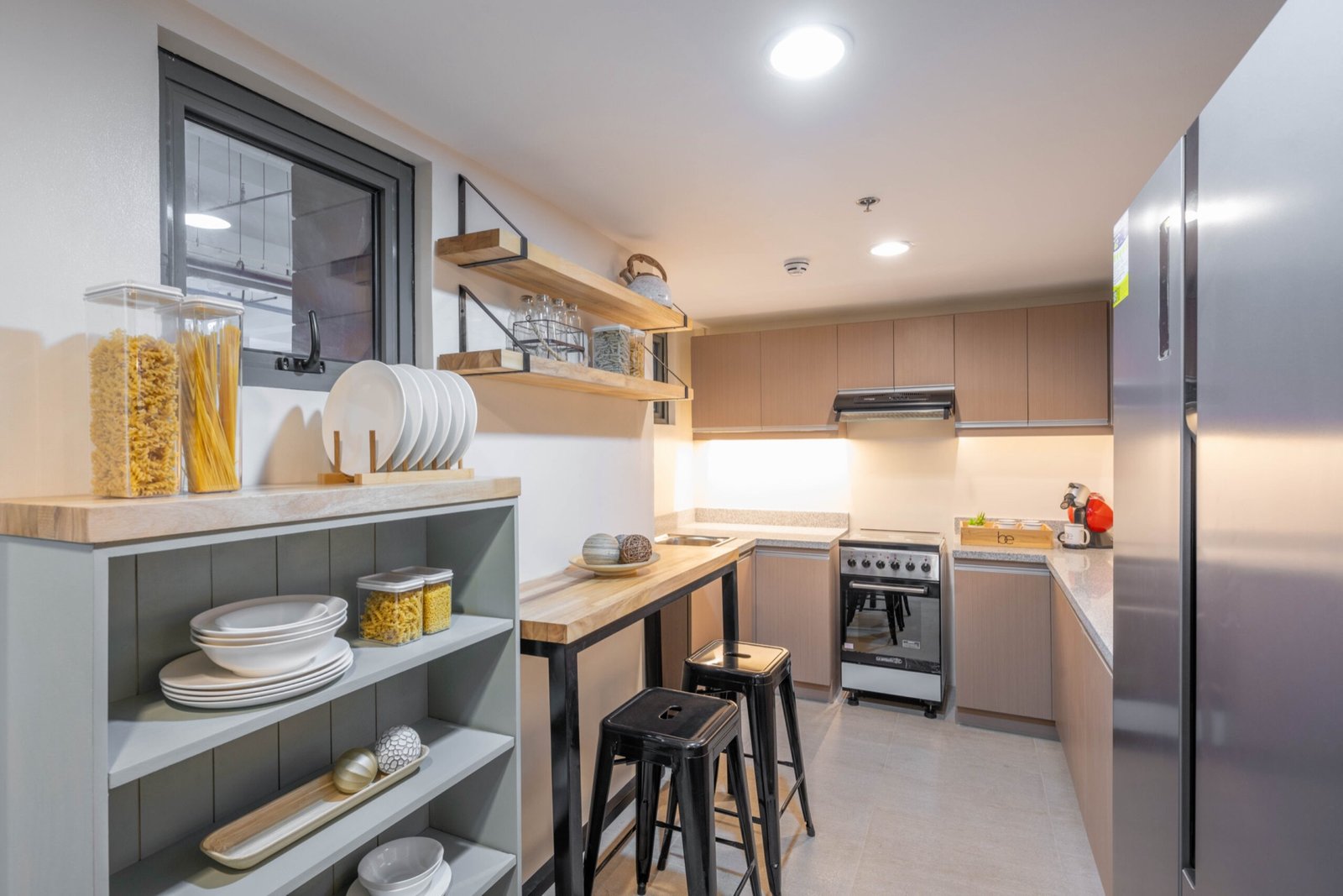 Model unit kitchen (actual photo)